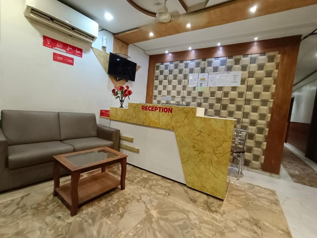 Hotel Time Gold Near Domestics Airport Mumbai Exterior photo